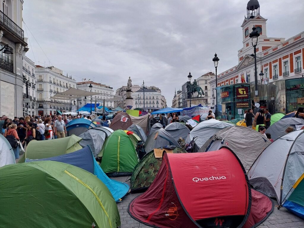 Acampada en la Puerta del Sol contra los desahucios y por el derecho a la vivienda, septiembre de 2026